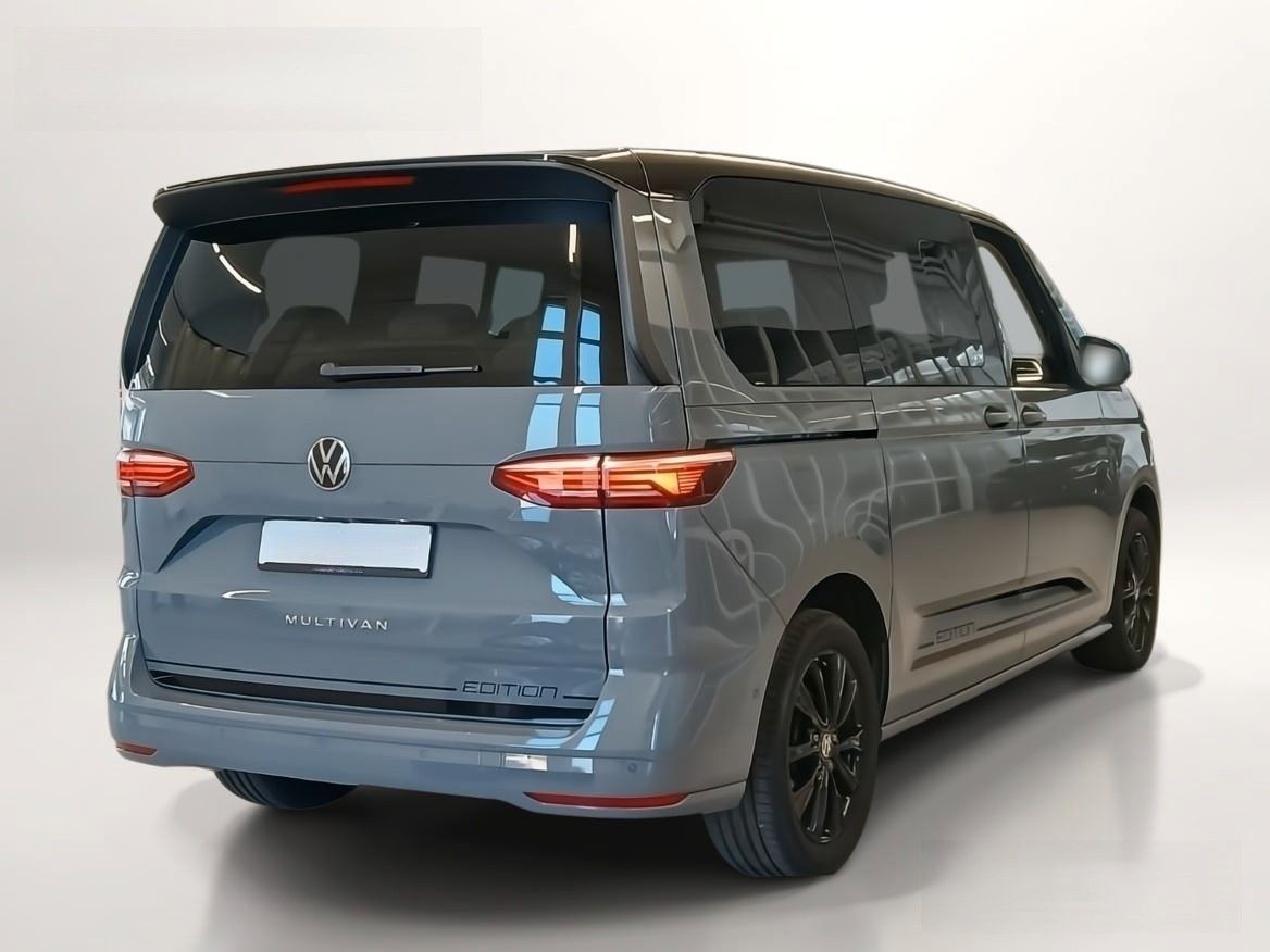 Volkswagen T7 MULTIVAN 2025 г. Серый, пробег 50500 км