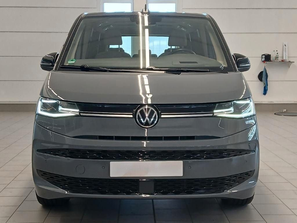 Volkswagen T7 MULTIVAN 2025 г. Серый, пробег 50500 км