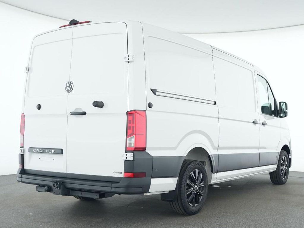 Volkswagen CRAFTER 2025 г. Белый, пробег 19 км