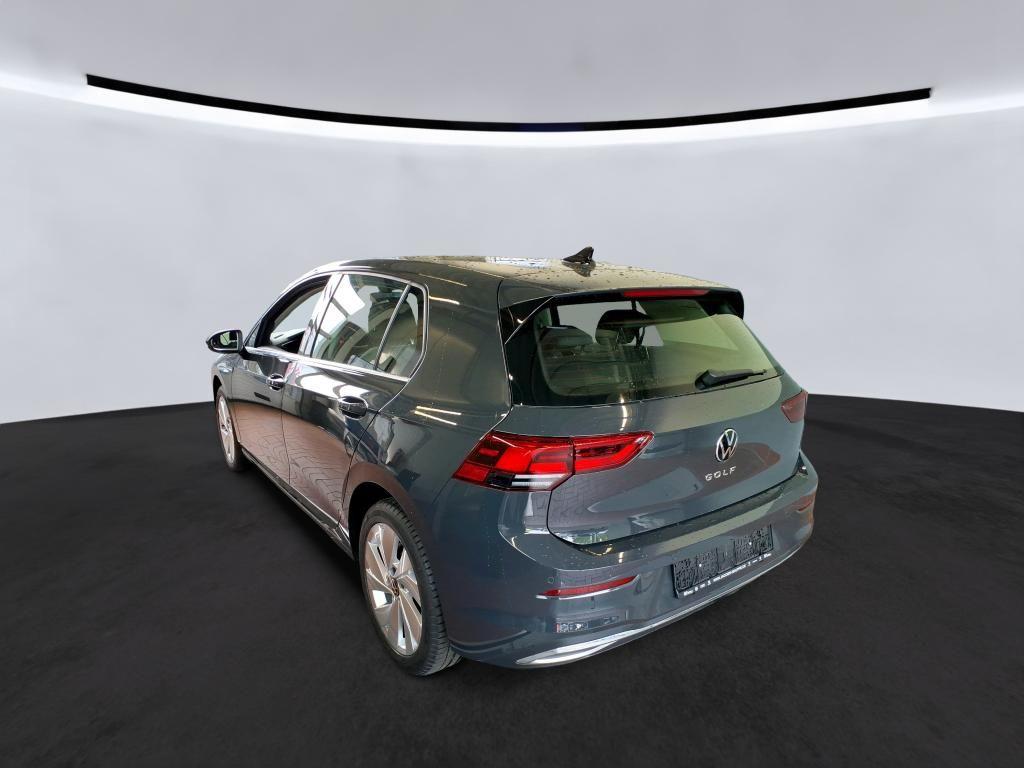 Volkswagen Golf 2024 г. Серый, пробег 21476 км