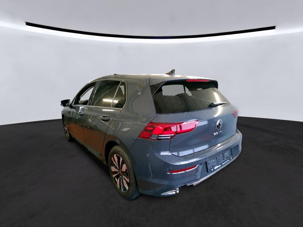 Volkswagen Golf 2024 г. Серый, пробег 22782 км