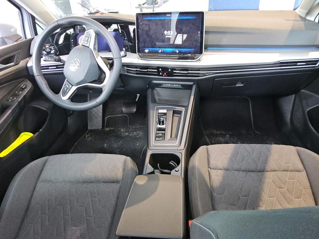 Volkswagen Golf 2025 г. Серебристый, пробег 25515 км