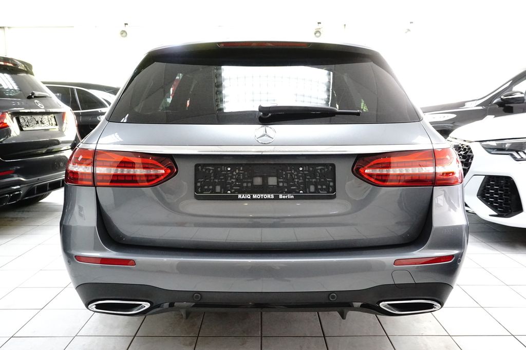 Mercedes-Benz E 450 2023 г. Серый, пробег 43411 км