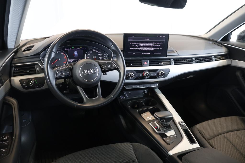 Audi A4 2022 г. Чёрный, пробег 55520 км