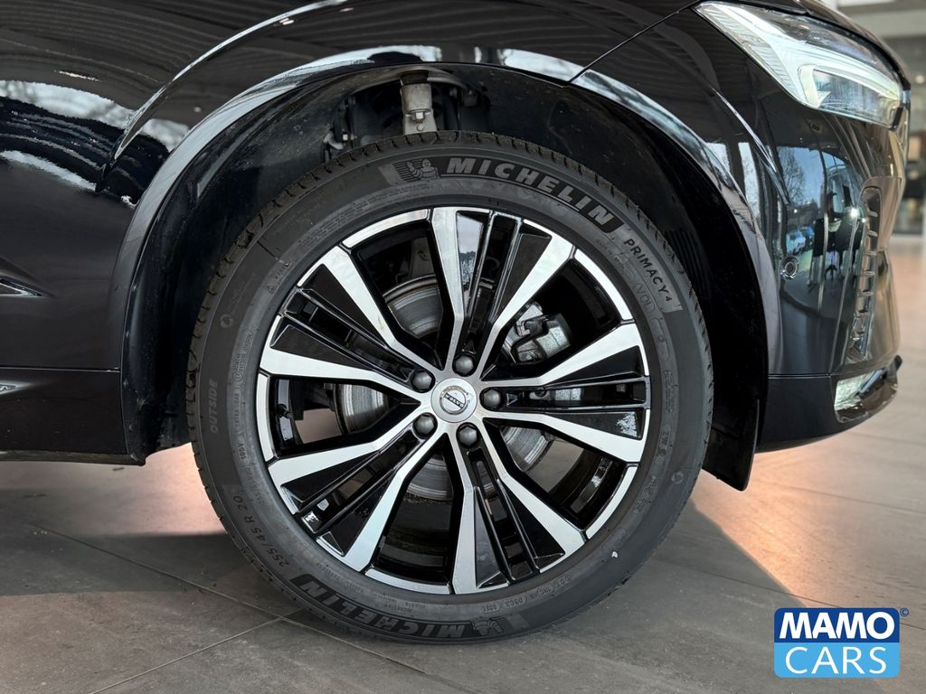 Volvo XC60 2025 г. Чёрный, пробег 28600 км