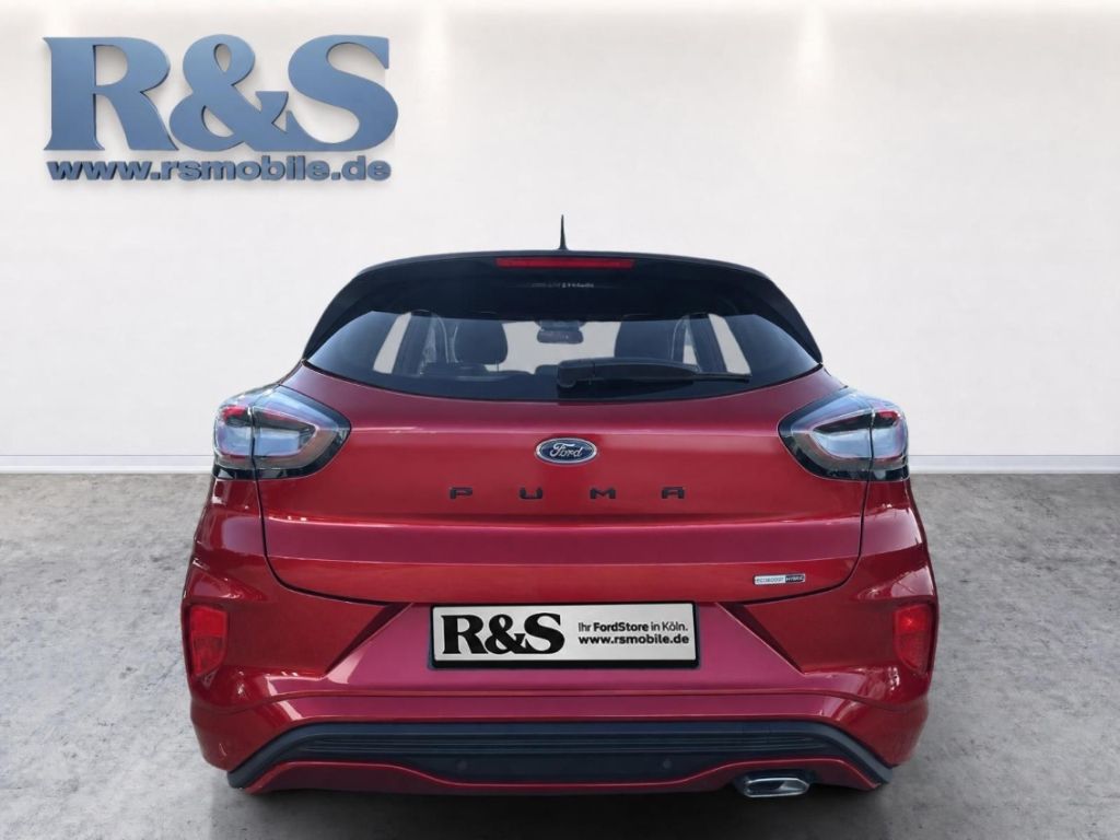 Ford Puma 2023 г. Красный, пробег 50354 км