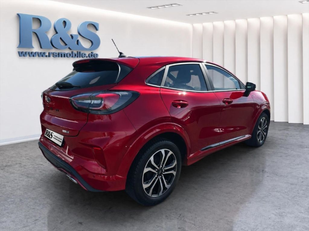 Ford Puma 2023 г. Красный, пробег 50354 км