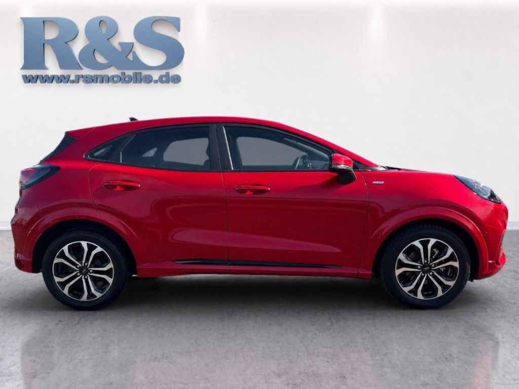 Ford Puma 2023 г. Красный, пробег 50354 км