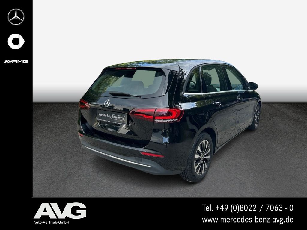 Mercedes-Benz B 180 2022 г. Чёрный, пробег 52890 км