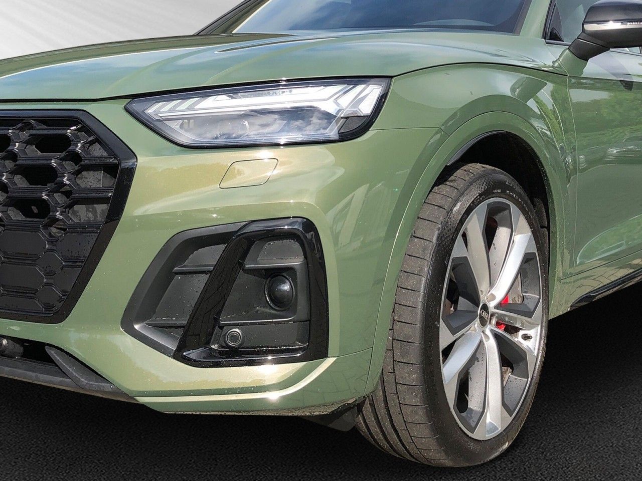 Audi SQ5 2023 г. Зелёный, пробег 31856 км