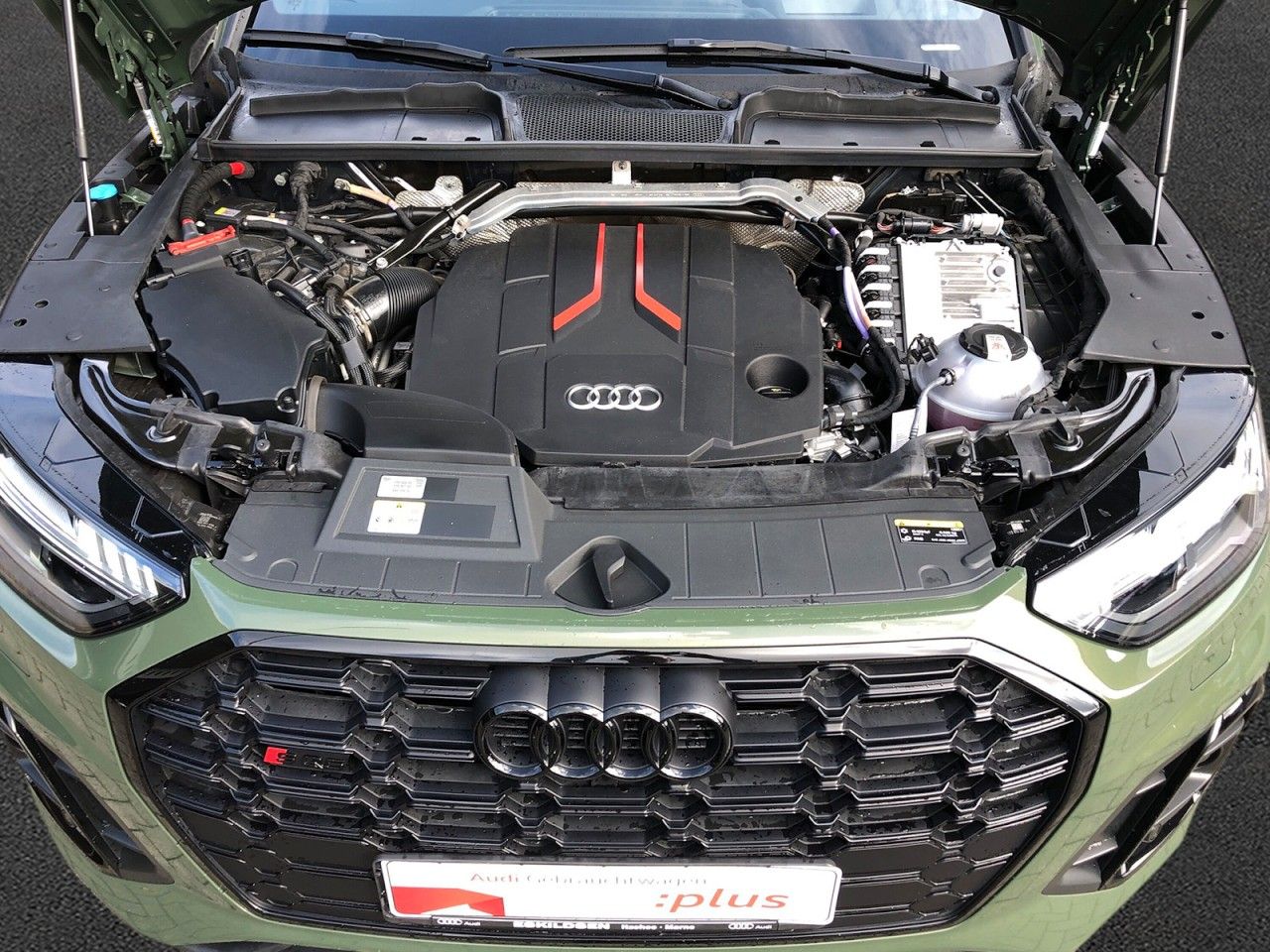Audi SQ5 2023 г. Зелёный, пробег 31856 км