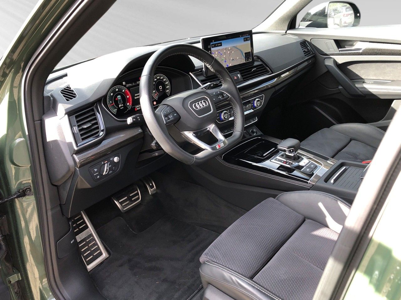 Audi SQ5 2023 г. Зелёный, пробег 31856 км