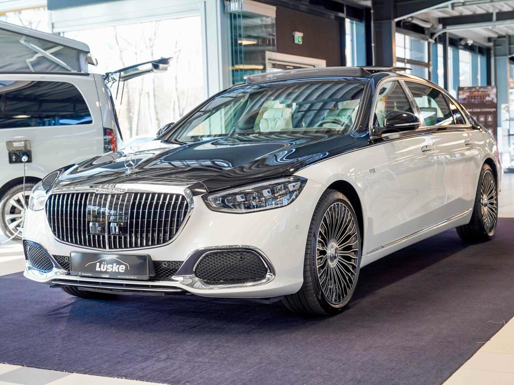 Mercedes-Benz S 680 2025 г. Белый, пробег 19295 км