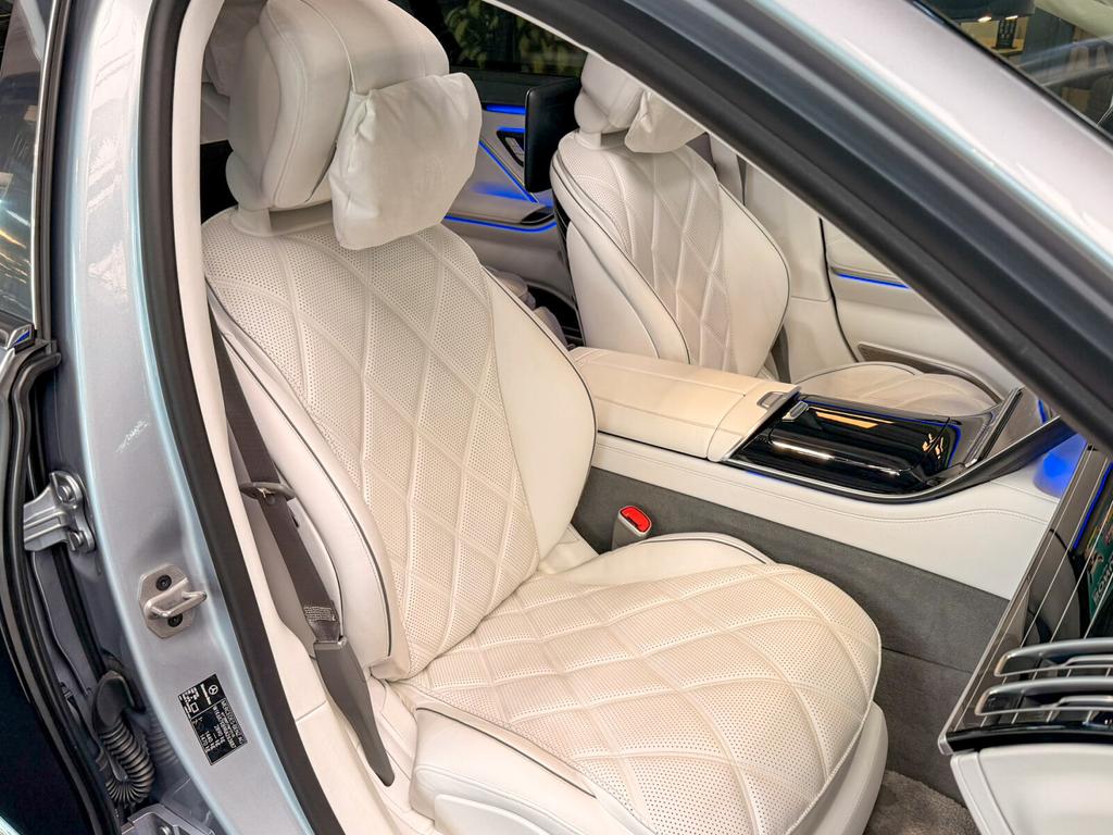 Mercedes-Benz S 680 2024 г. Чёрный, пробег 28469 км