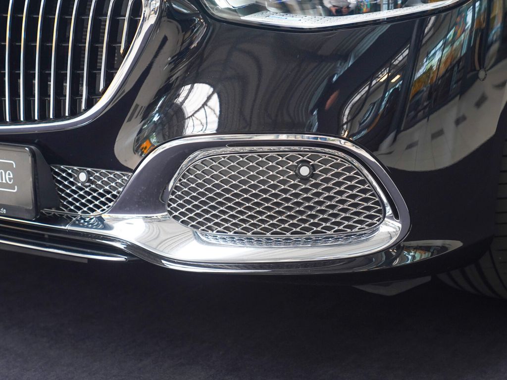 Mercedes-Benz S 680 2024 г. Чёрный, пробег 15327 км
