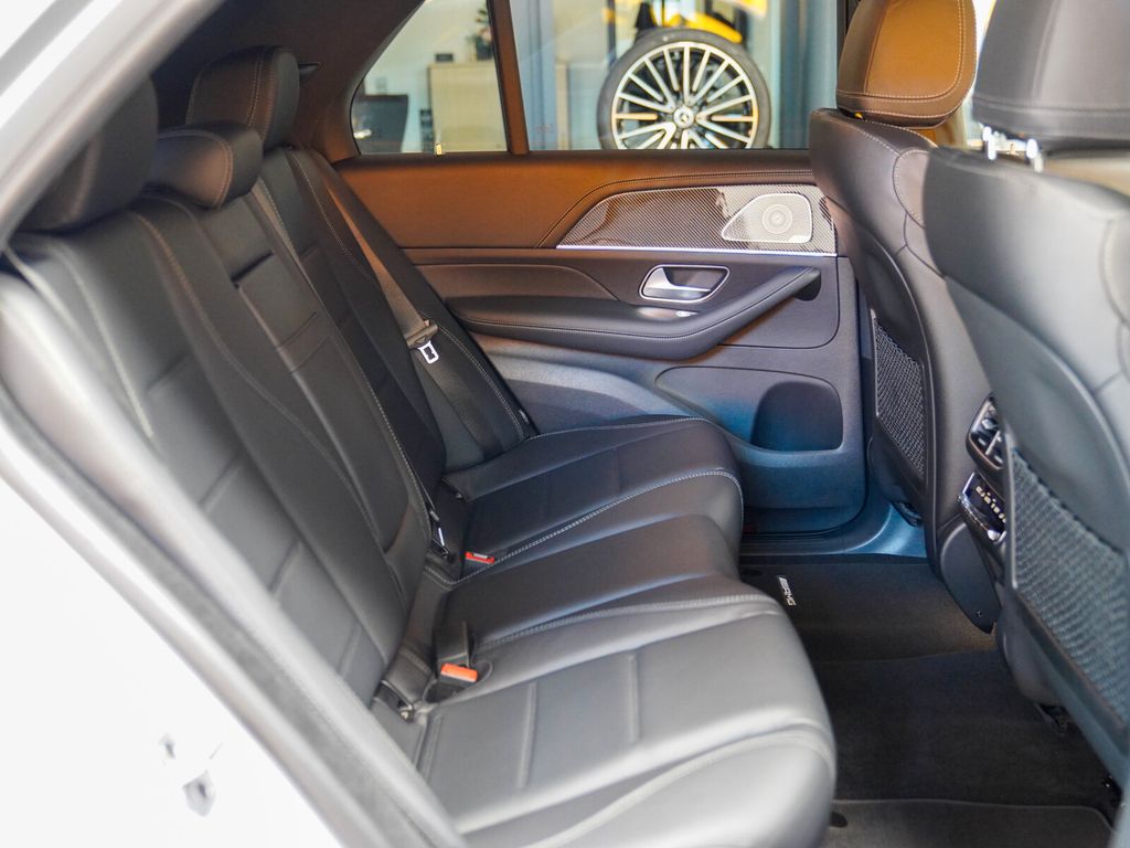 Mercedes-Benz GLE 450 2023 г. Серебристый, пробег 19366 км