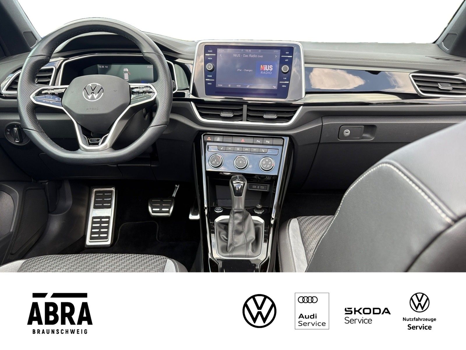 Volkswagen T-Roc 2022 г. Белый, пробег 38700 км