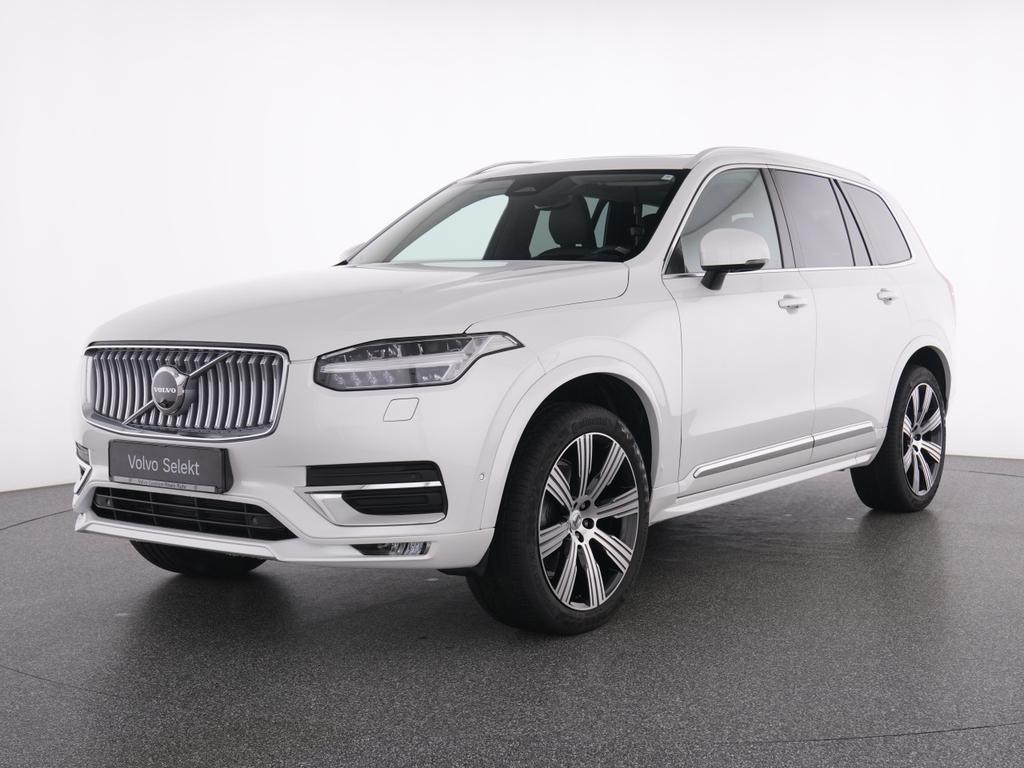 Volvo XC90 2023 г. Белый, пробег 46016 км