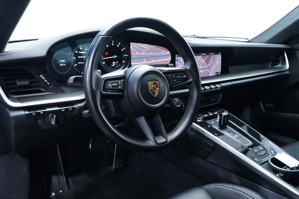 Porsche 992 2021 г. Серый, пробег 35295 км
