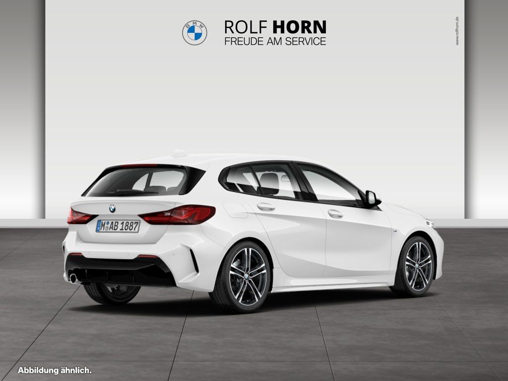 BMW 118 2024 г. Белый, пробег 39537 км