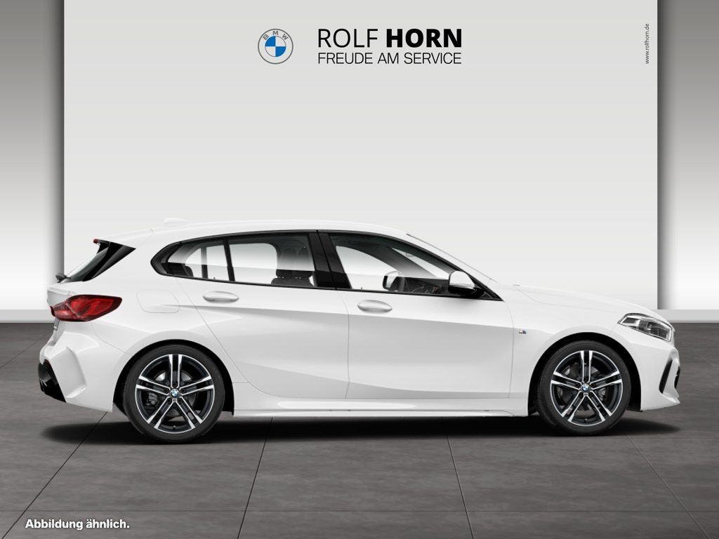 BMW 118 2024 г. Белый, пробег 39537 км