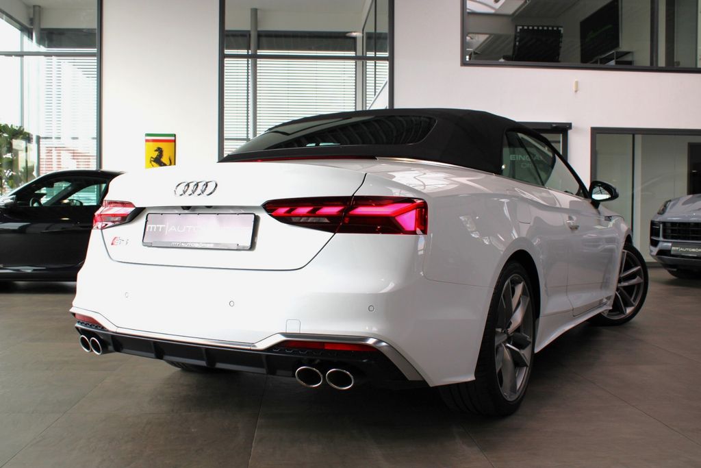 Audi S5 2022 г. Белый, пробег 39500 км