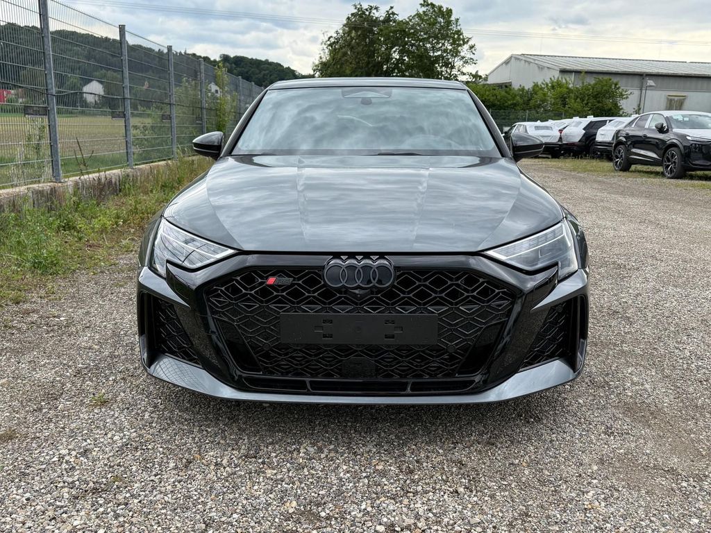 Audi RS3 2026 г. Серый, пробег 1500 км