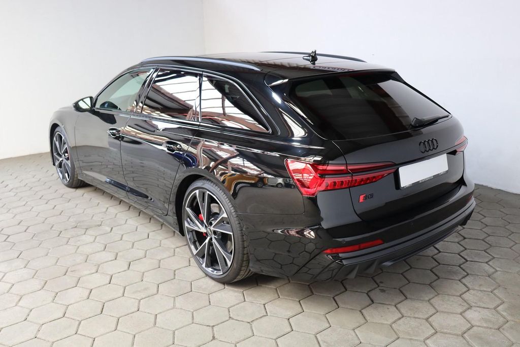 Audi S6 2025 г. Чёрный, пробег 9990 км