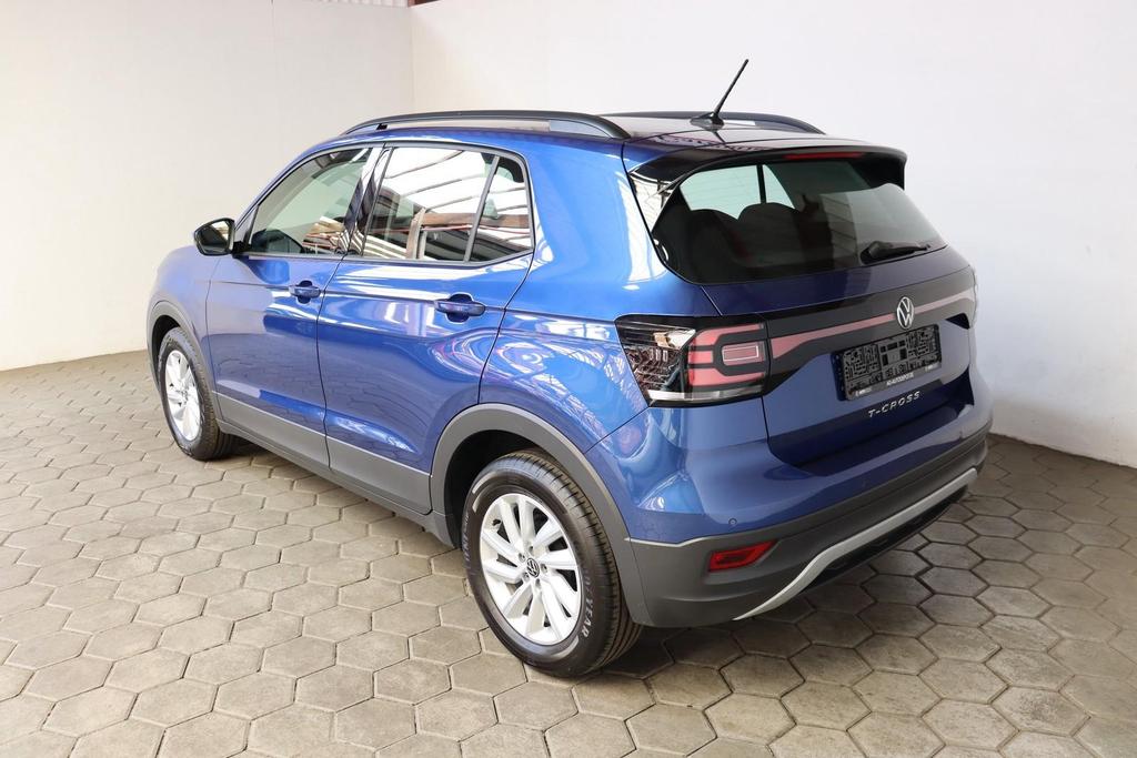 Volkswagen T-Cross 2022 г. Синий, пробег 38980 км