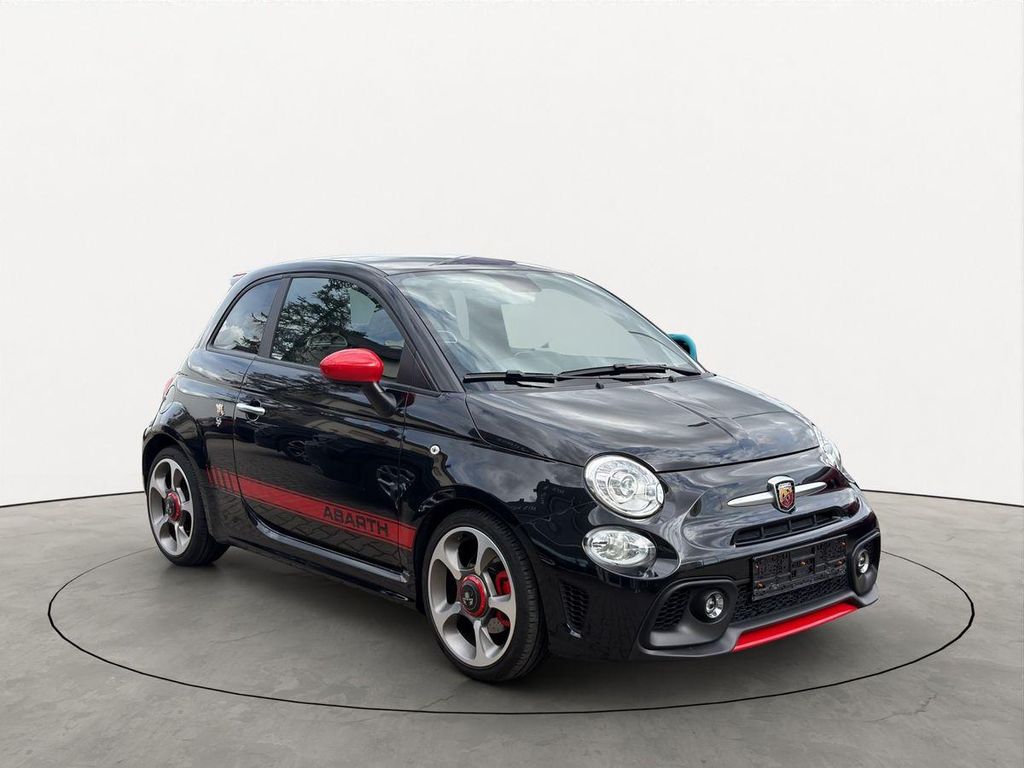 Abarth 595 2022 г. Чёрный, пробег 36925 км