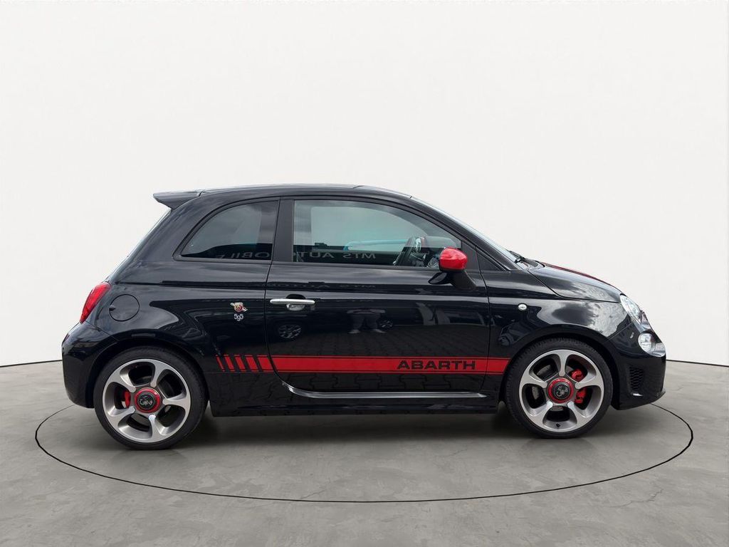 Abarth 595 2022 г. Чёрный, пробег 36925 км