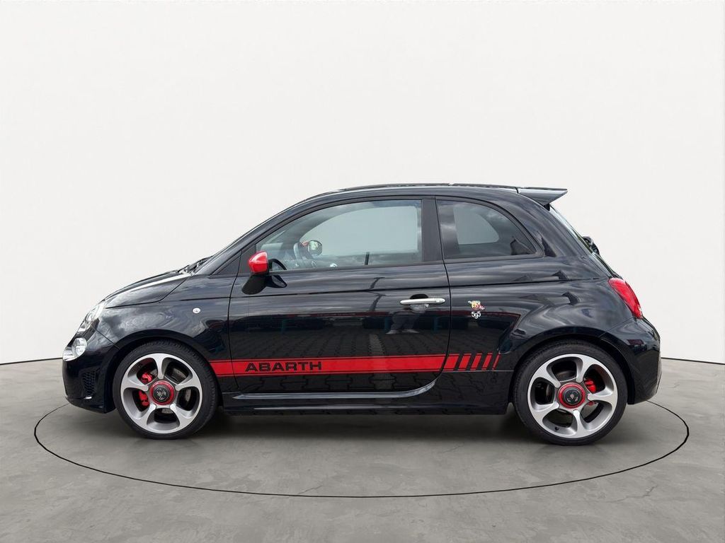 Abarth 595 2022 г. Чёрный, пробег 36925 км
