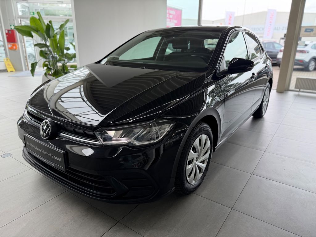 Volkswagen Polo 2023 г. Чёрный, пробег 50000 км