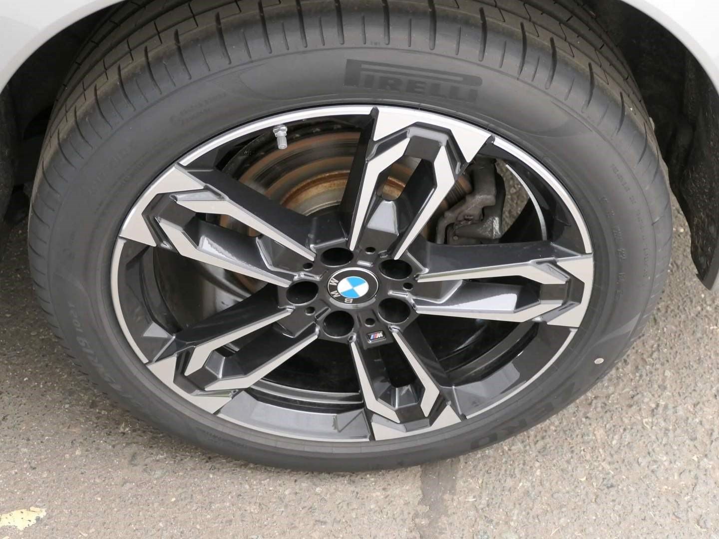 BMW X1 2025 г. Серебристый, пробег 22571 км