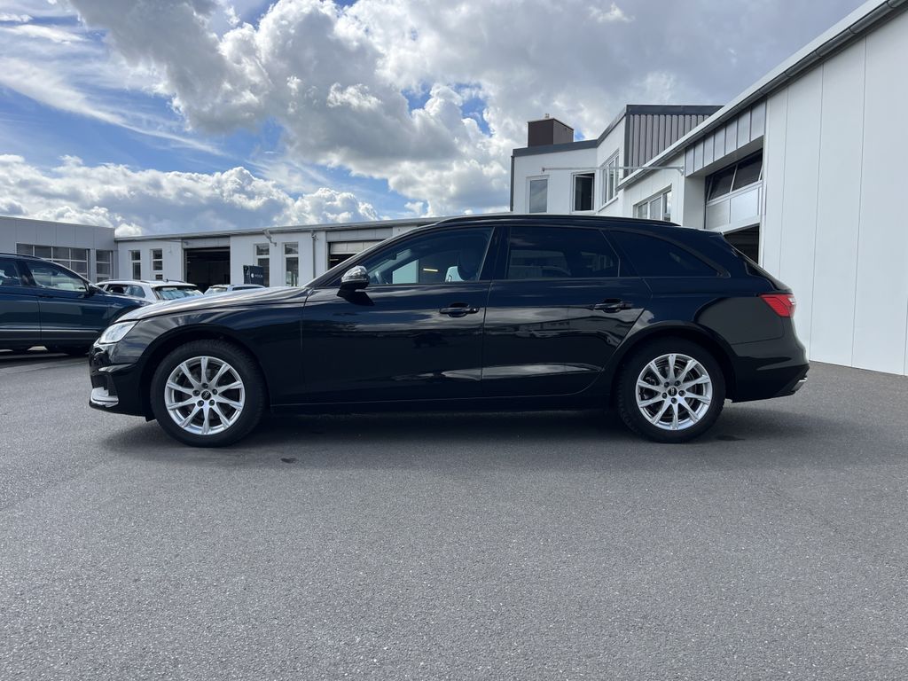 Audi A4 2022 г. Чёрный, пробег 48269 км
