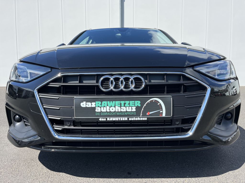 Audi A4 2022 г. Чёрный, пробег 50418 км