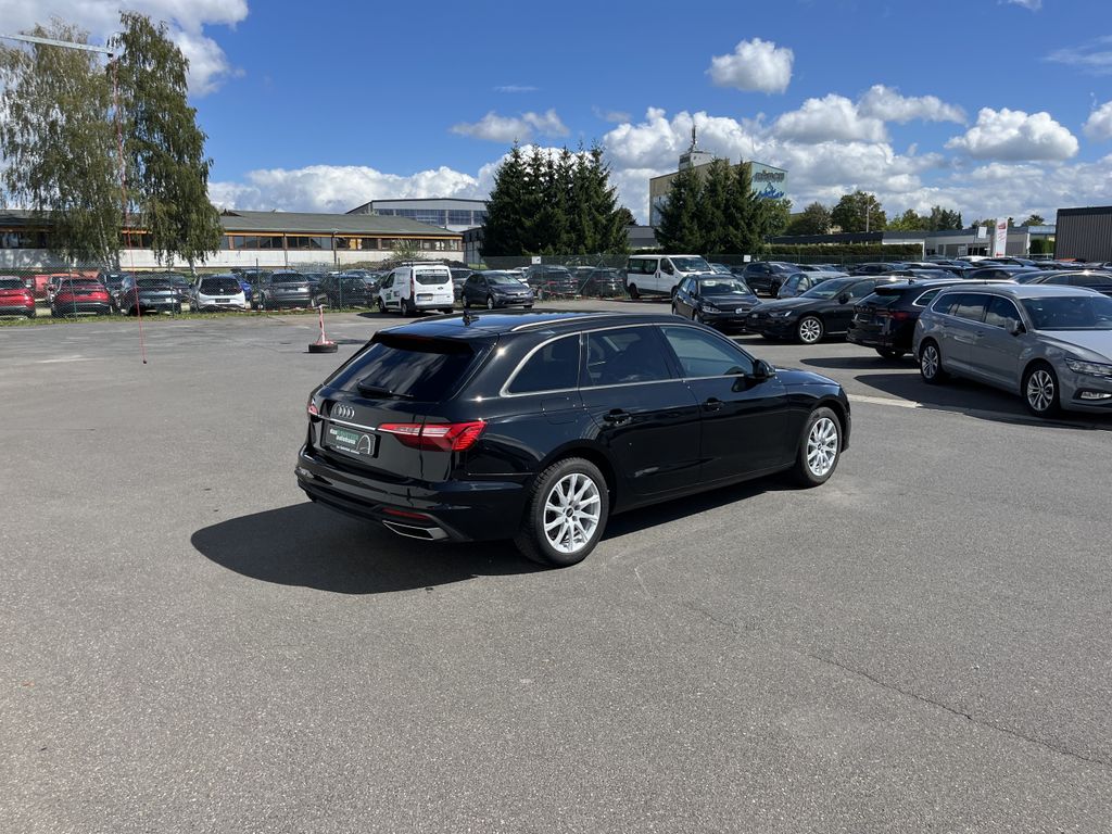 Audi A4 2022 г. Чёрный, пробег 50418 км