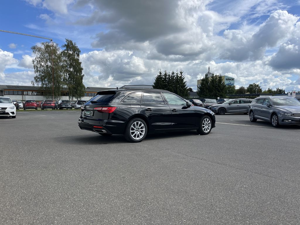 Audi A4 2022 г. Чёрный, пробег 46016 км