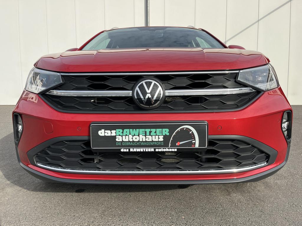 Volkswagen Taigo 2022 г. Красный, пробег 23272 км