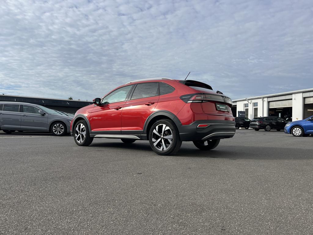 Volkswagen Taigo 2022 г. Красный, пробег 23272 км