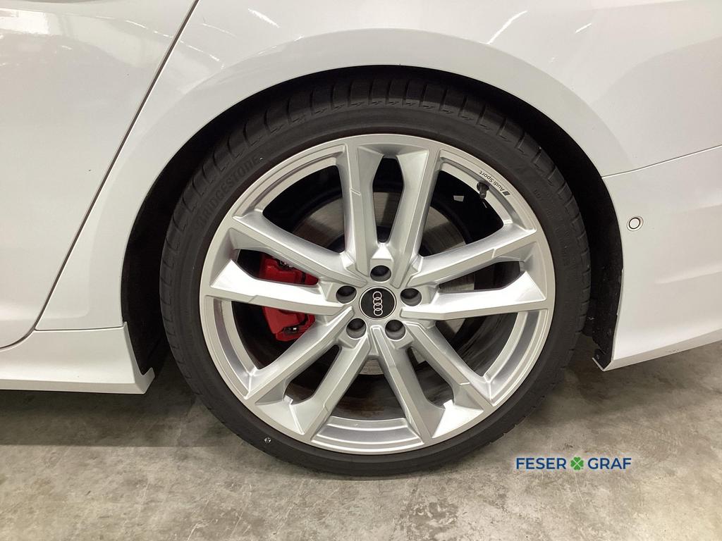 Audi S6 2023 г. Белый, пробег 50545 км