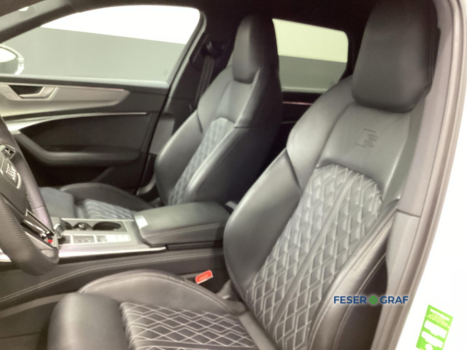 Audi S6 2023 г. Белый, пробег 50545 км