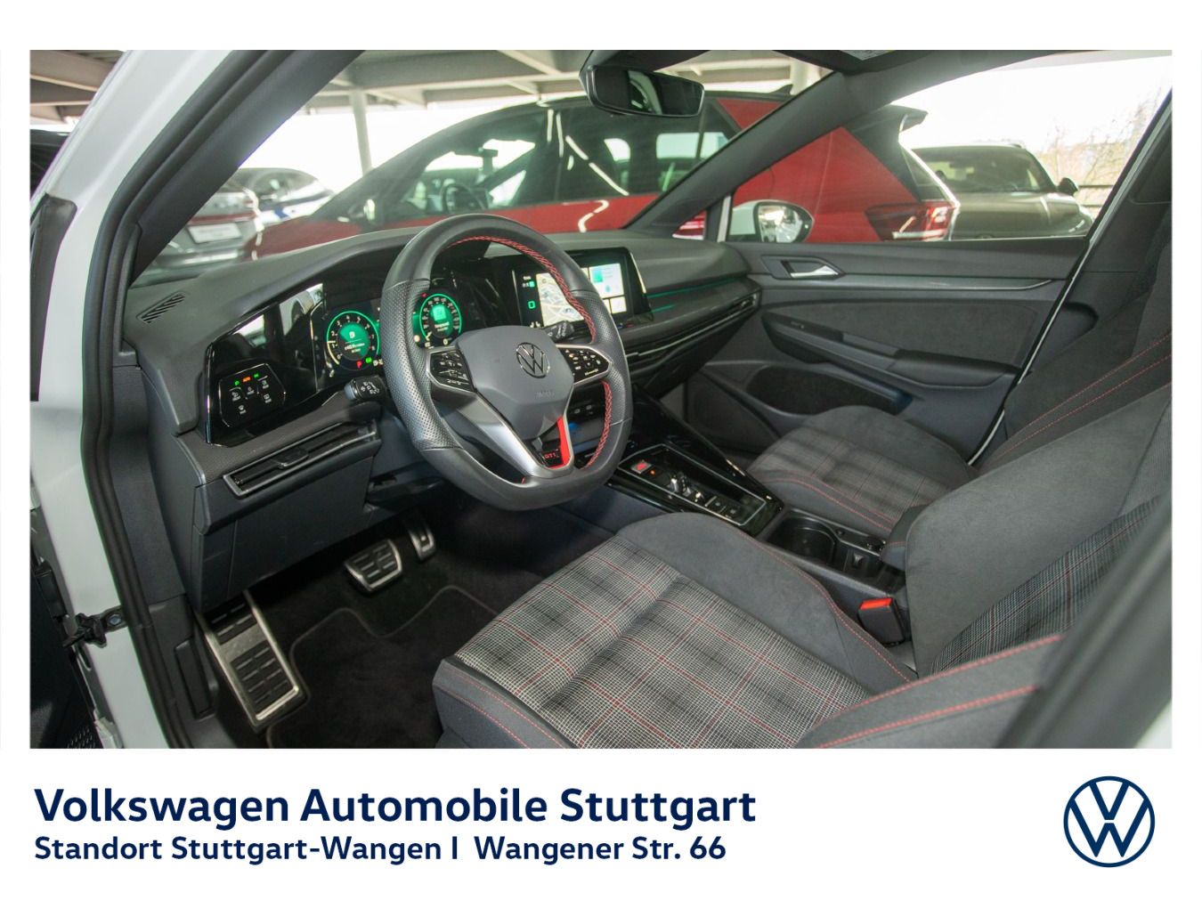 Volkswagen Golf 2024 г. Белый, пробег 21387 км