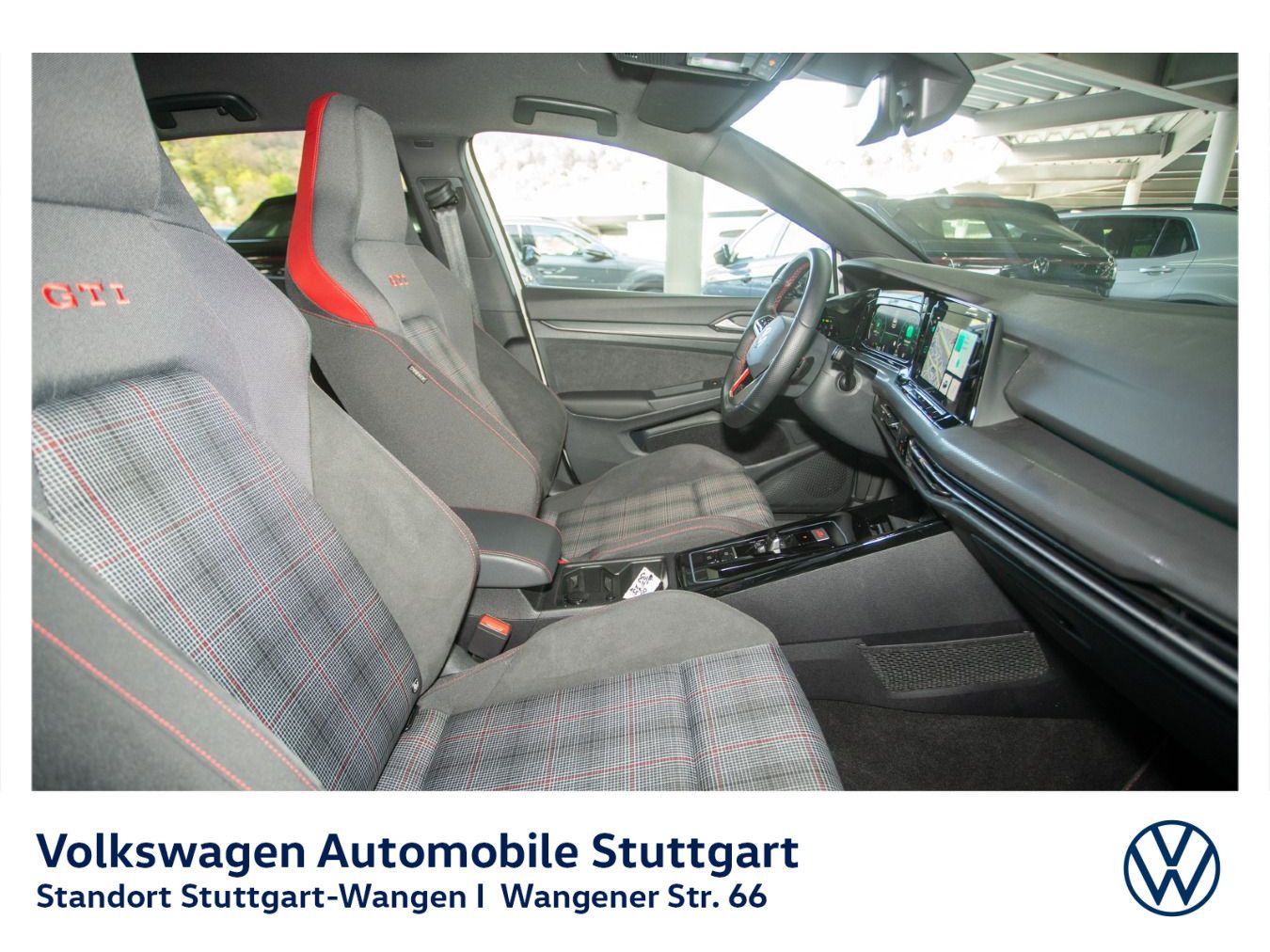Volkswagen Golf 2024 г. Белый, пробег 21387 км