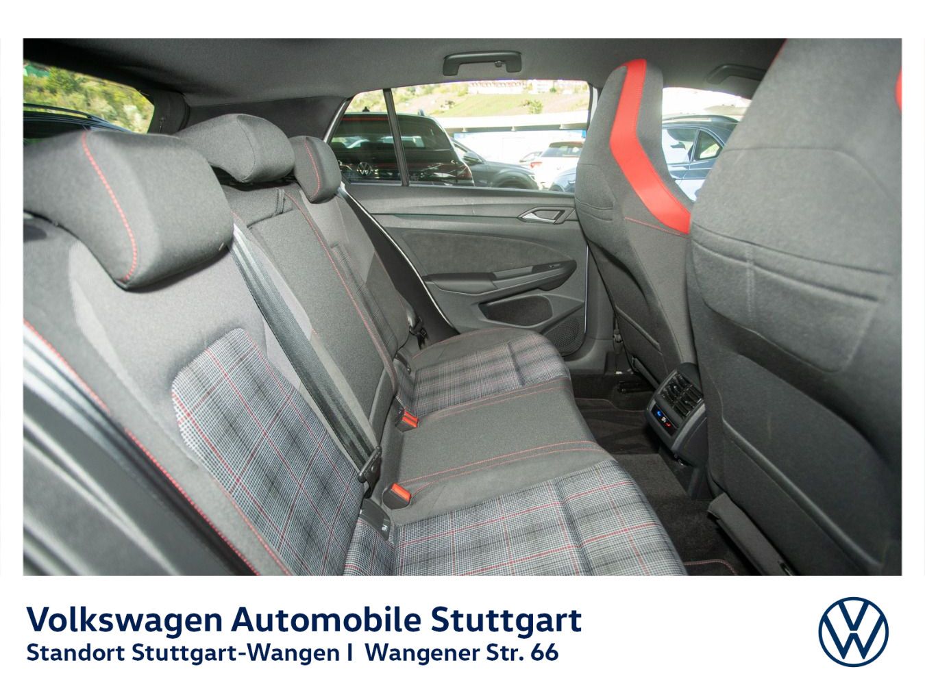 Volkswagen Golf 2024 г. Белый, пробег 21387 км