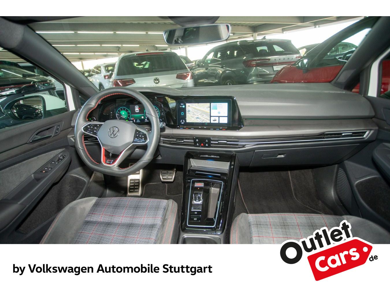 Volkswagen Golf 2024 г. Белый, пробег 21387 км