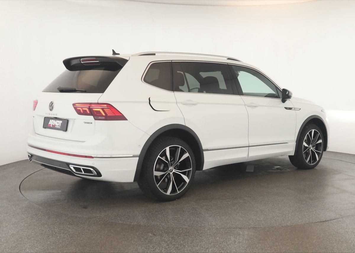 Volkswagen TIGUAN ALLSPACE 2024 г. Белый, пробег 18400 км