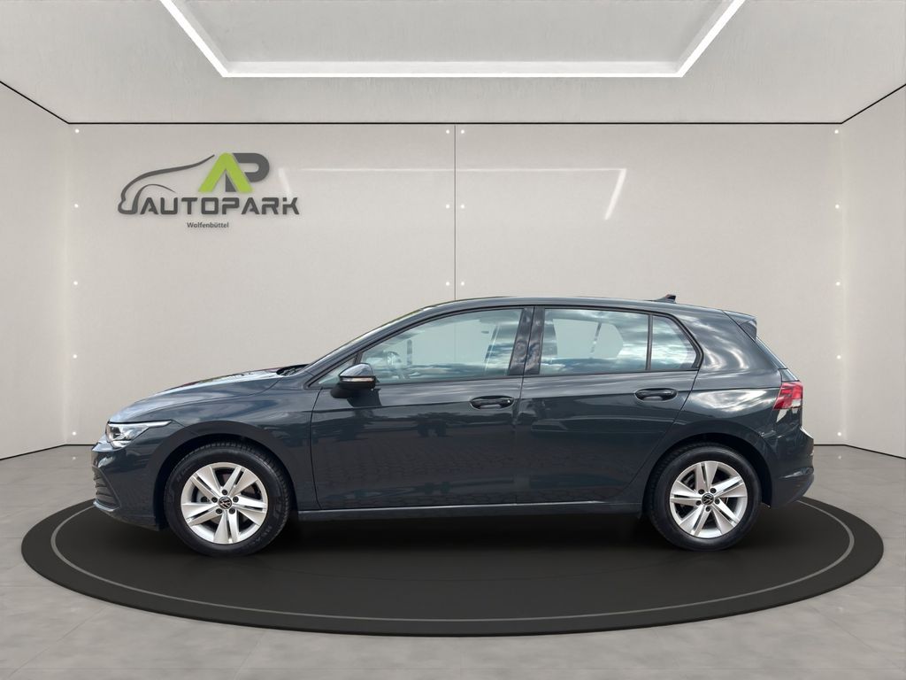 Volkswagen Golf 2023 г. Серый, пробег 41531 км