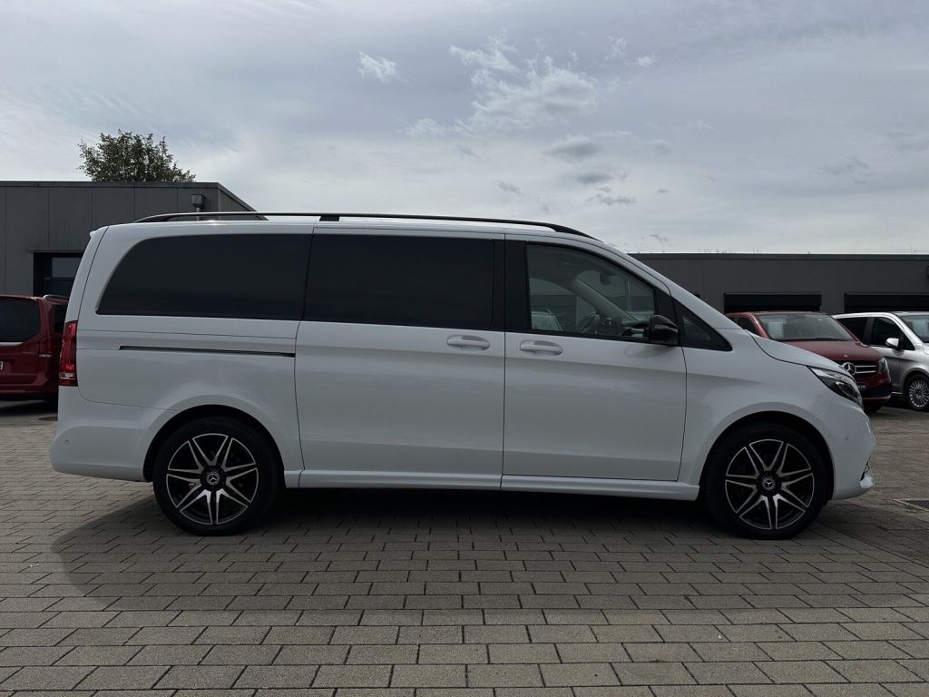 Mercedes-Benz V 300 2022 г. Белый, пробег 20664 км