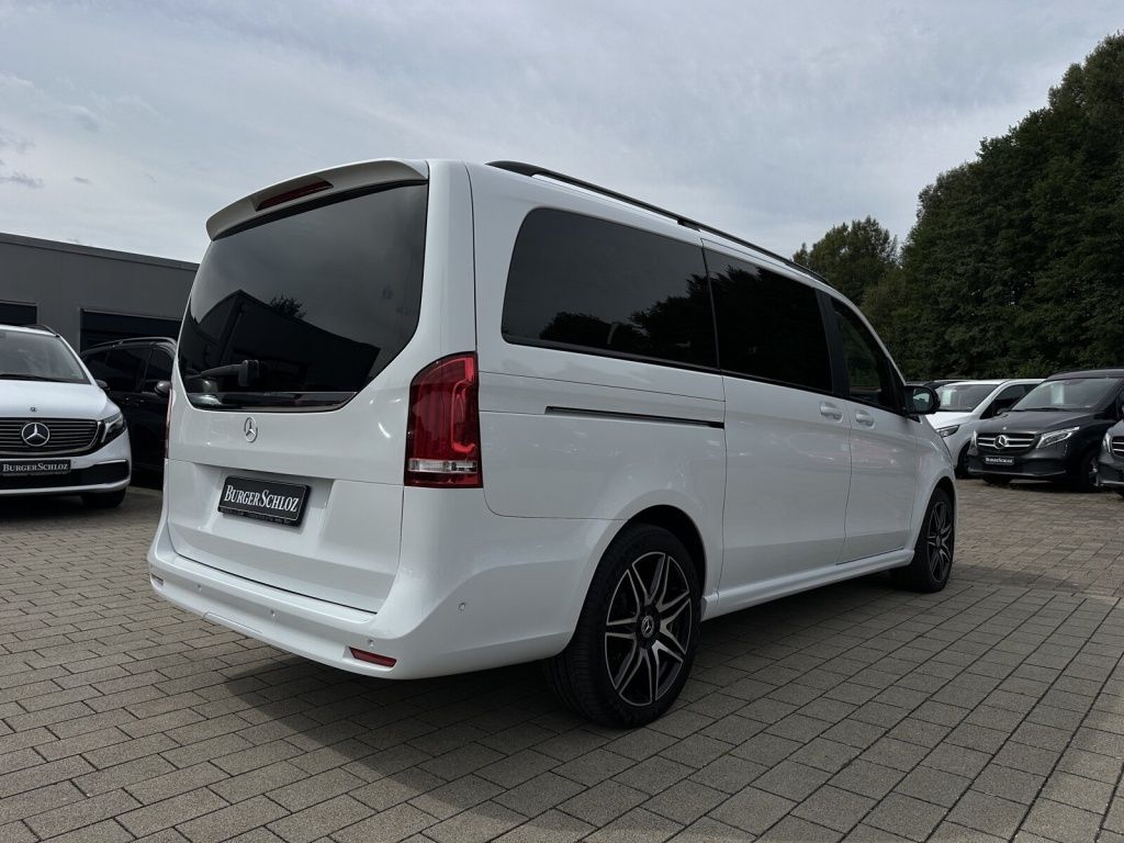 Mercedes-Benz V 300 2022 г. Белый, пробег 20664 км